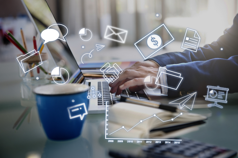 Vodnik v digitalni marketing - Ključni koraki za uspešno trženje na spletu