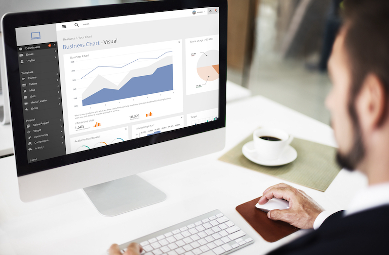 Zakaj morate preklopiti na Google Analytics 4